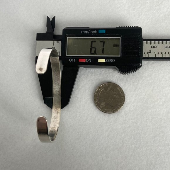 Sterling Silver 925 Stamped “Follow Your Inner Compass” Oval Cuff Bracelet 6.75" - Picture 15 of 16